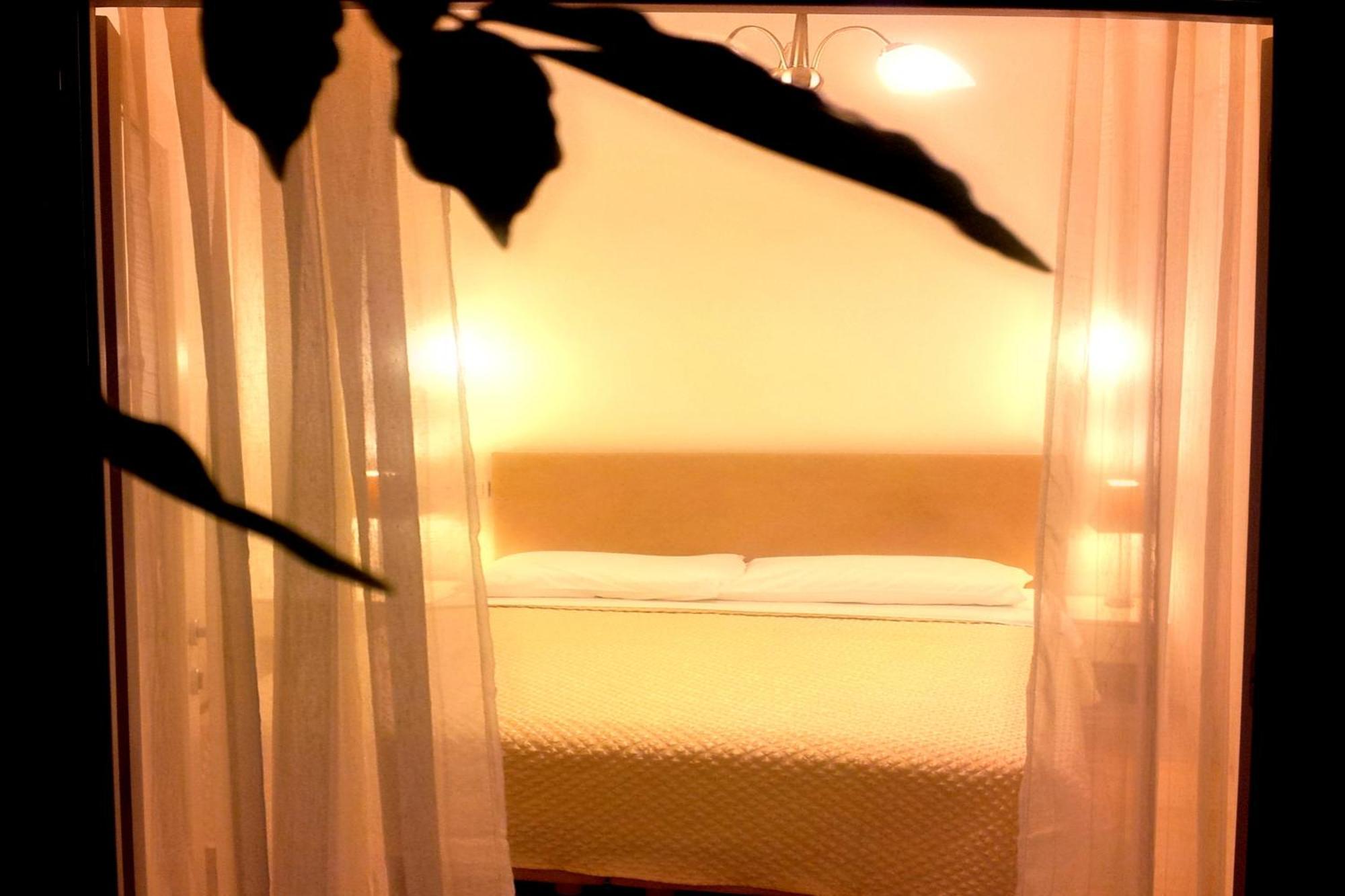 Medulic Palace Rooms & Apartments Sibenik Luaran gambar