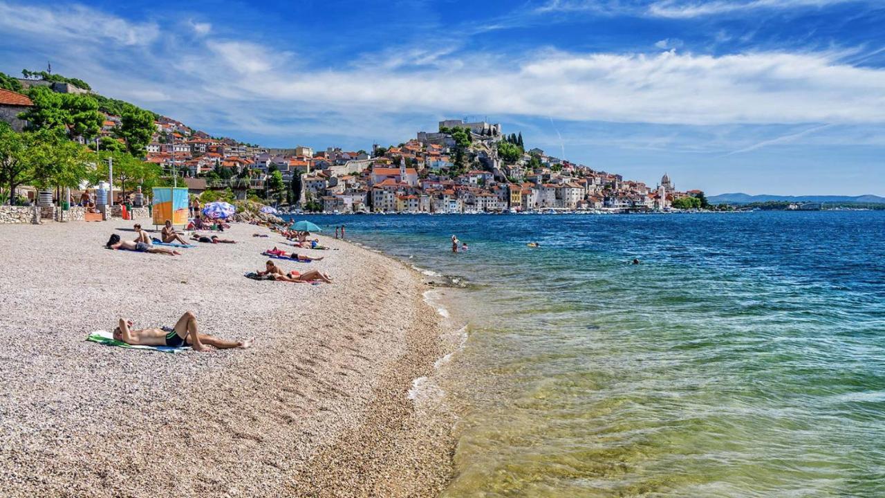 Medulic Palace Rooms & Apartments Sibenik Luaran gambar